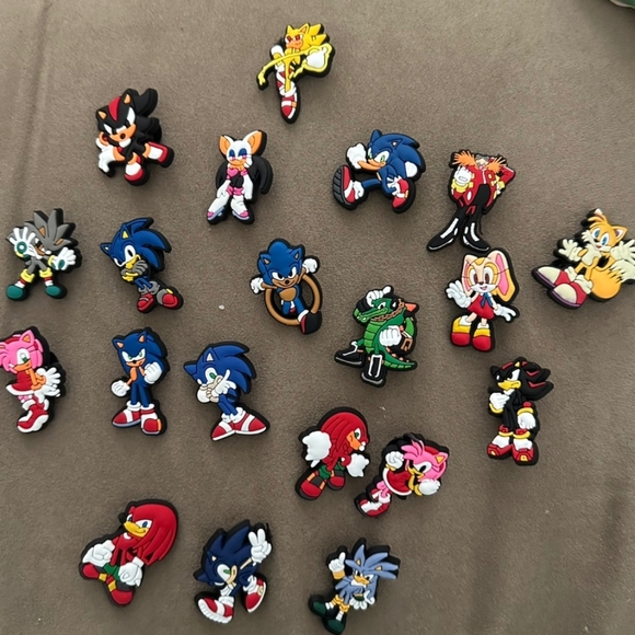 20 sonic the hedgehog Croc Charms jibbitz - Picture 1 of 7